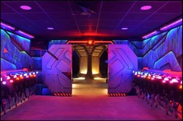 Airlock laser game castelculier